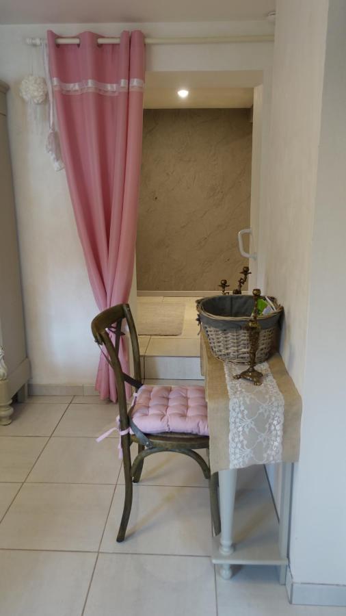 Le Jardin Des Secrets Acomodação com café da manhã La Voivre  Exterior foto